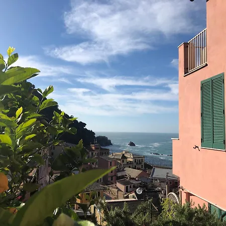 Da Nani Two Bedrooms Balcony Sea View شقة *